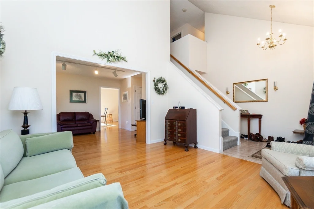 3 bed, 2 bath apartment for rent at 37 Augusta Way Unit 37, Chelmsford — photo 14 of 29