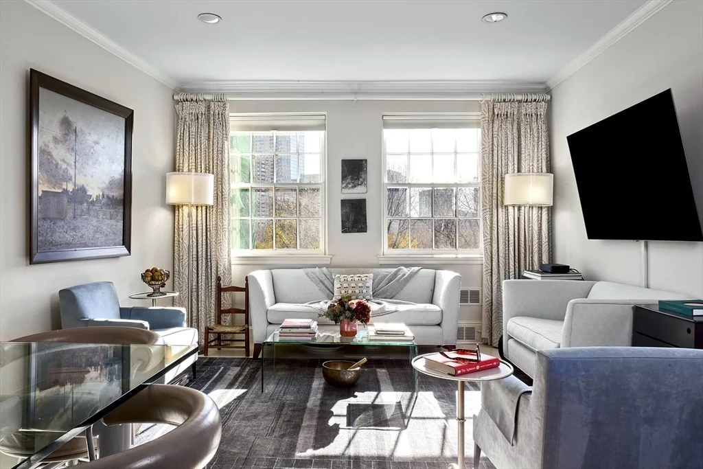 1 bed, 1 bath apartment for rent at 37 Beacon St Unit 51, Beacon Hill — photo 3 of 13