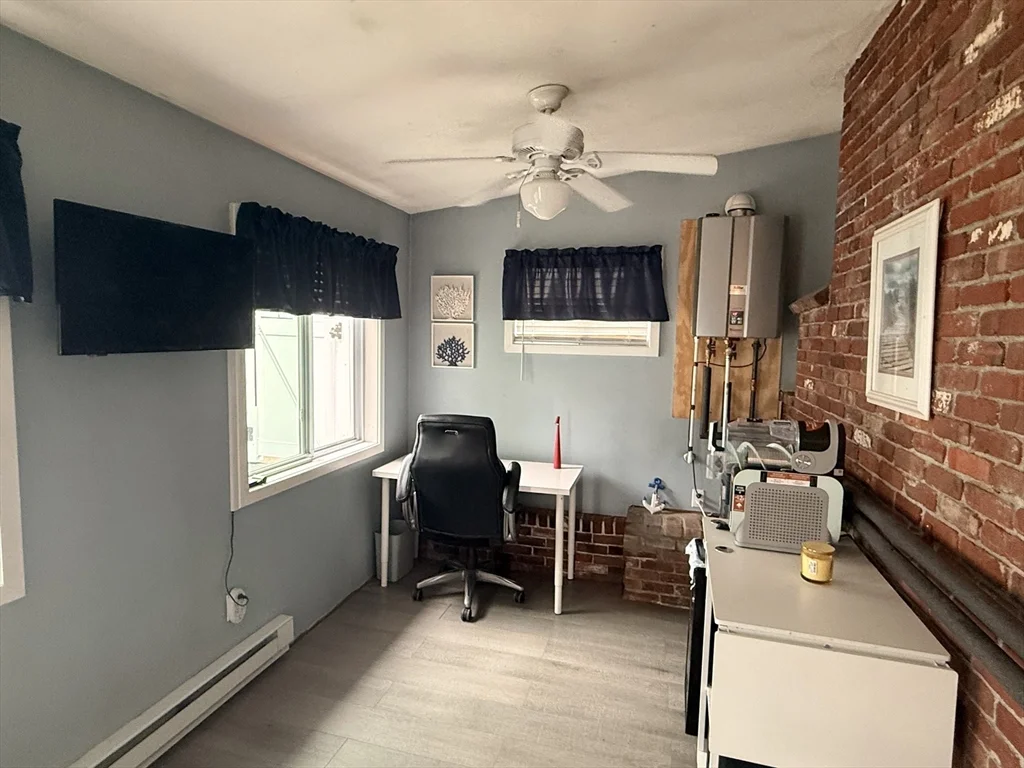 2 bed, 1 bath apartment for rent at 37 Beechwood Pl, Wareham — photo 17 of 22