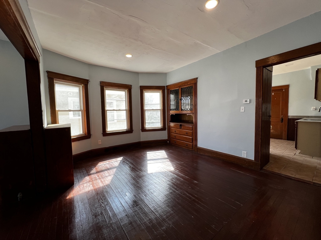 2 bed, 1 bath apartment for rent at 37 Bexley Rd Unit 2, Boston — photo 4 of 13