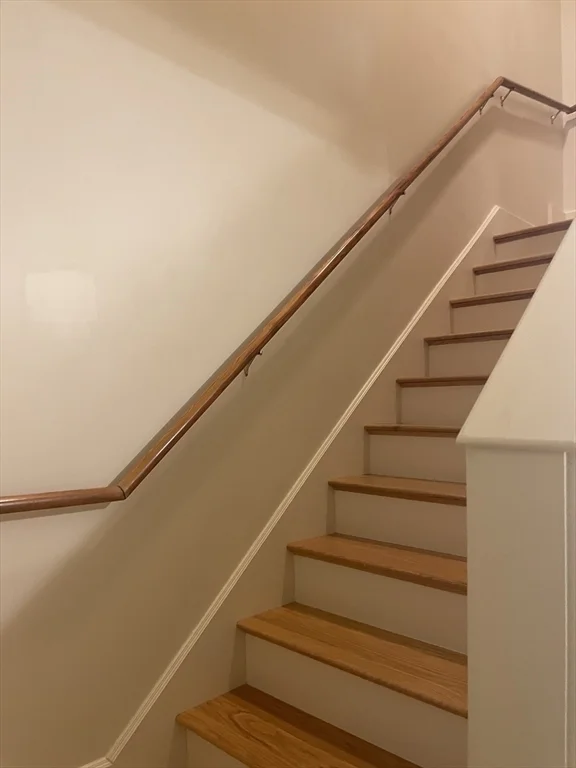 1 bed, 1 bath apartment for rent at 37 Blue Hill Ave Unit 1, Roxbury — photo 10 of 17