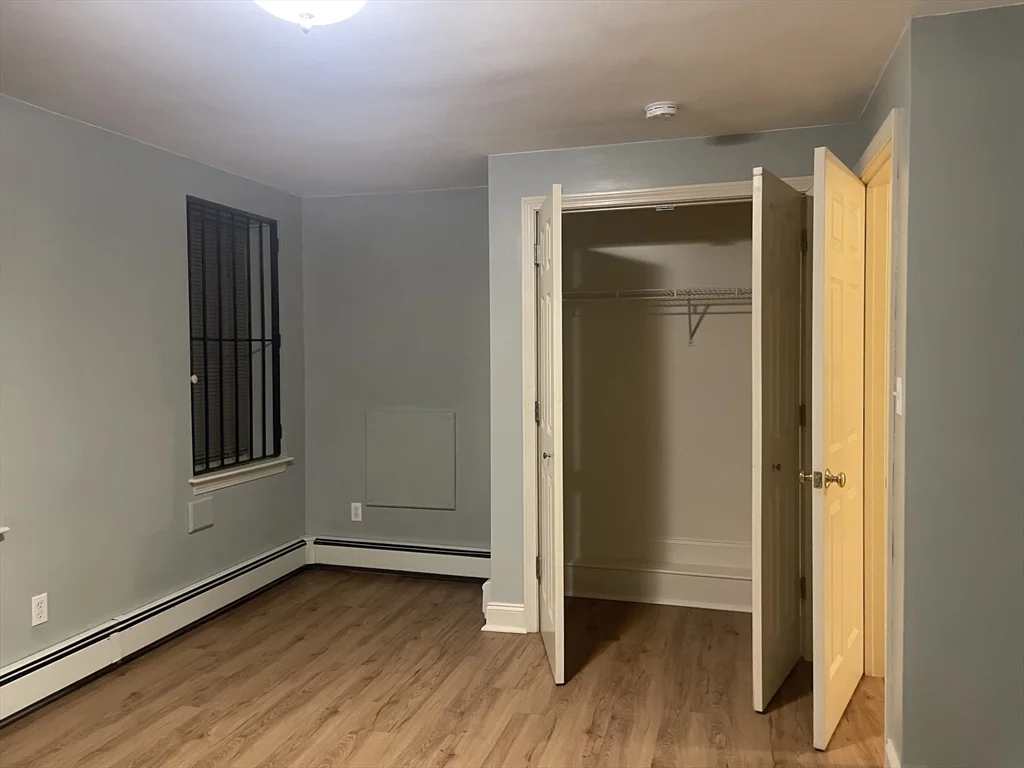 1 bed, 1 bath apartment for rent at 37 Blue Hill Ave Unit 1, Roxbury — photo 14 of 17