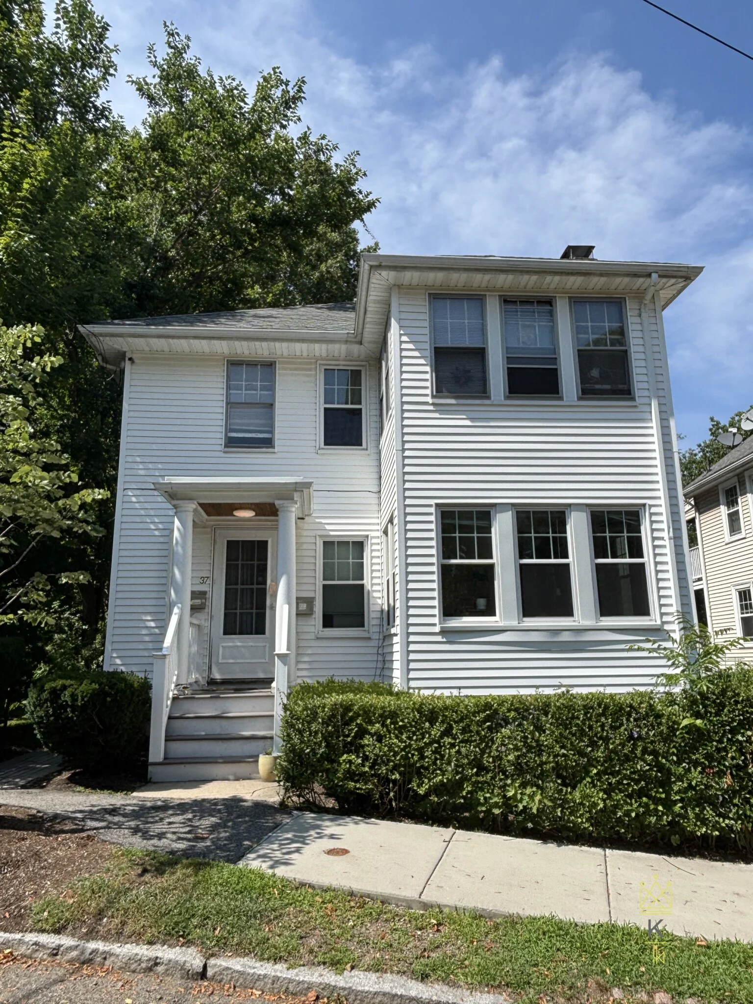 3 bed, 1 bath apartment for rent at 37 Brington Rd Unit 2, Brookline — photo 15 of 19
