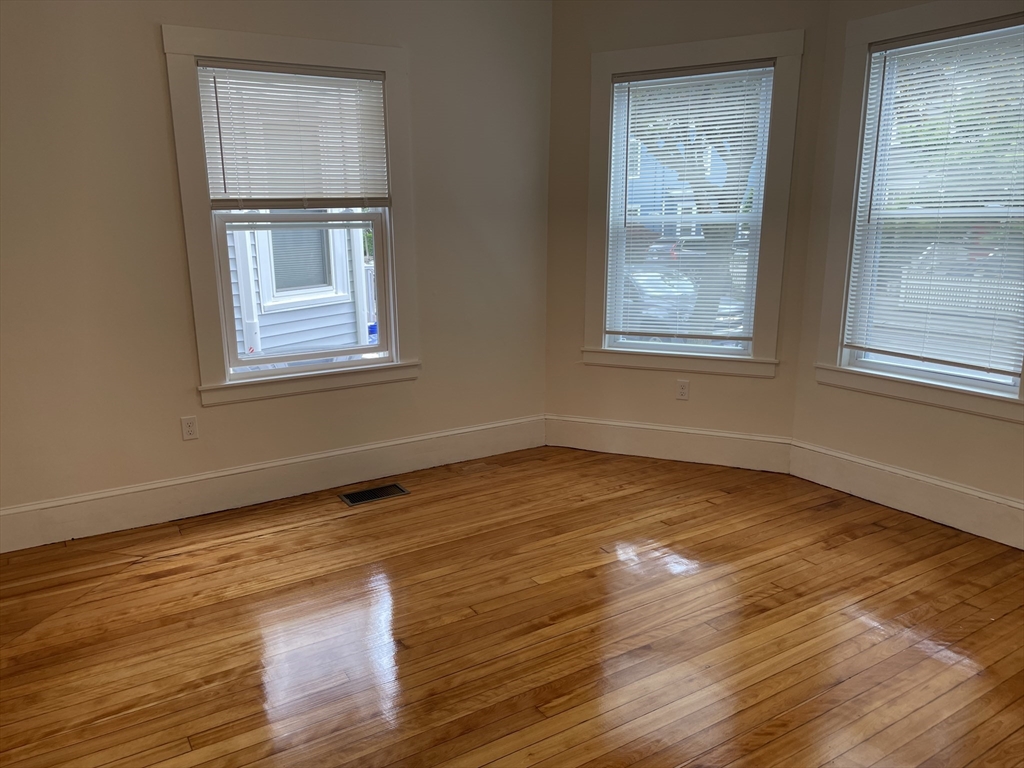 4 bed, 2 bath apartment for rent at 37 Brook St Unit 1, Central Village — photo 5 of 22
