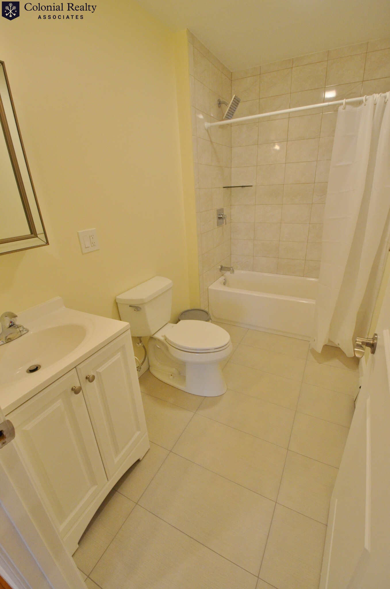 4 bed, 2 bath apartment for rent at 37 Brookline St Unit 17, Cambridgeport — photo 24 of 40