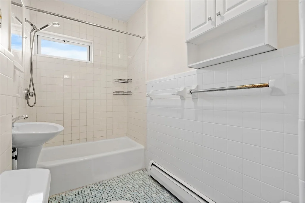3 bed, 1 bath apartment for rent at 37 Calvin St Unit 2, Inman Square — photo 9 of 12
