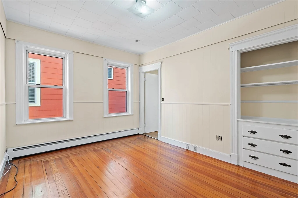 3 bed, 1 bath apartment for rent at 37 Calvin St Unit 2, Inman Square — photo 3 of 12