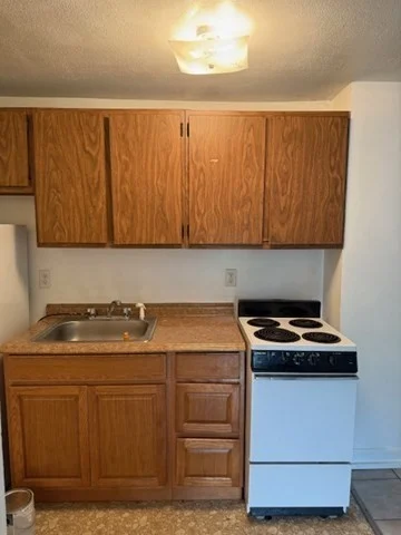 1 bed, 1 bath apartment for rent at 37 Central Ave Unit 4, Ayer — photo 3 of 12