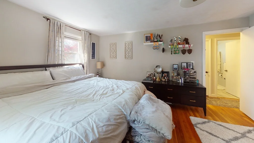 3 bed, 2 bath apartment for rent at 37 Centre St, Felchville — photo 4 of 8