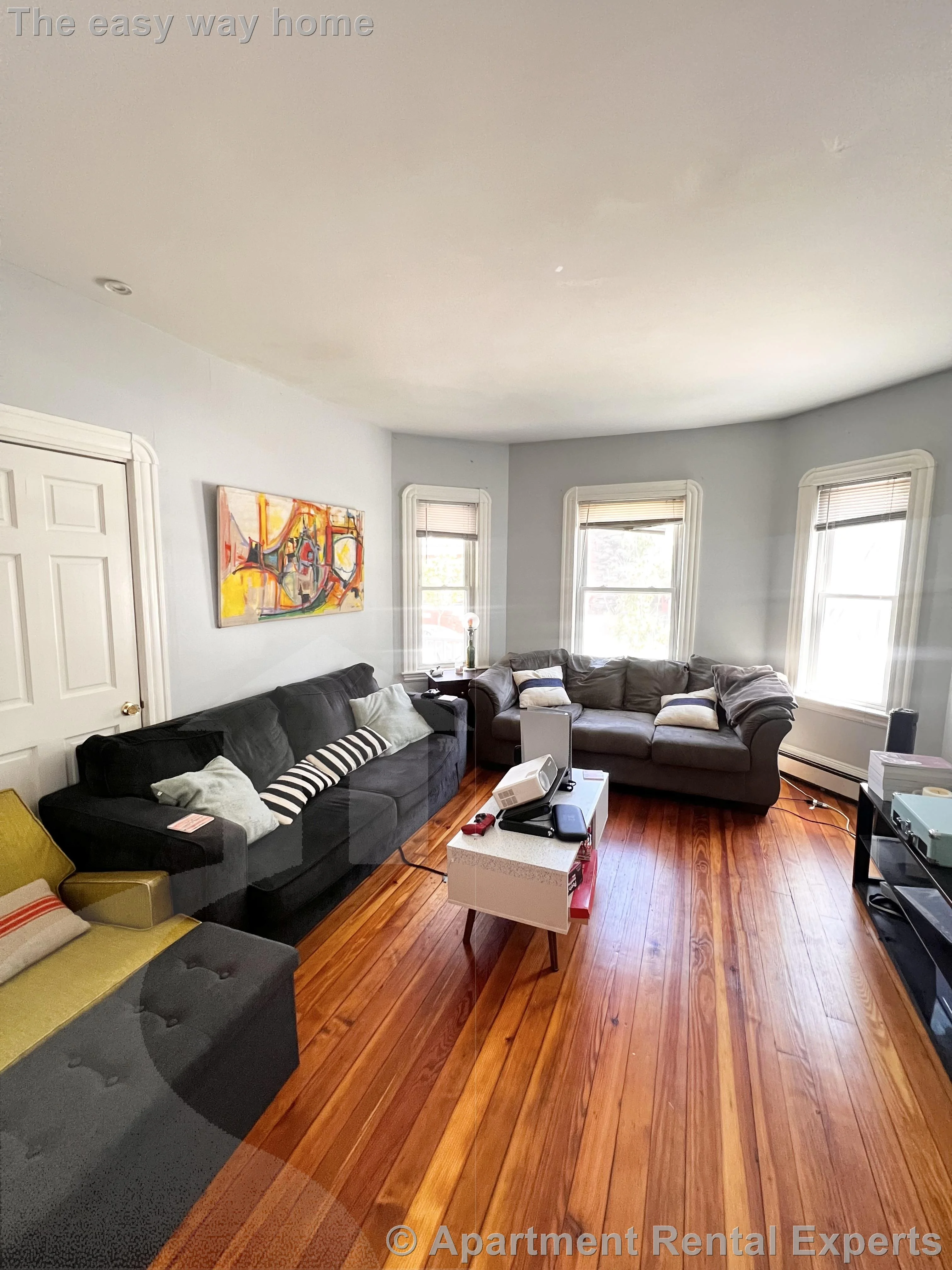 4 bed, 1 bath apartment for rent at 37 Charnwood Rd Unit 1, Porter Square — photo 3 of 13