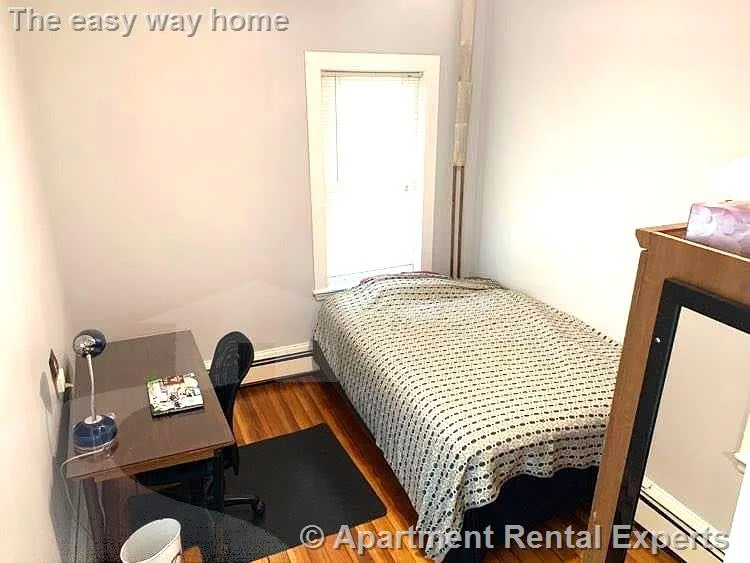 4 bed, 1 bath apartment for rent at 37 Charnwood Rd Unit 1, Porter Square — photo 12 of 13