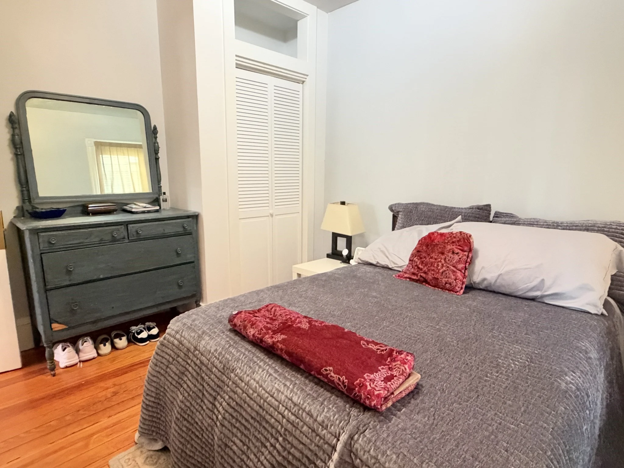 3 bed, 1 bath apartment for rent at 37 Charnwood Rd Unit 37, Porter Square — photo 7 of 15