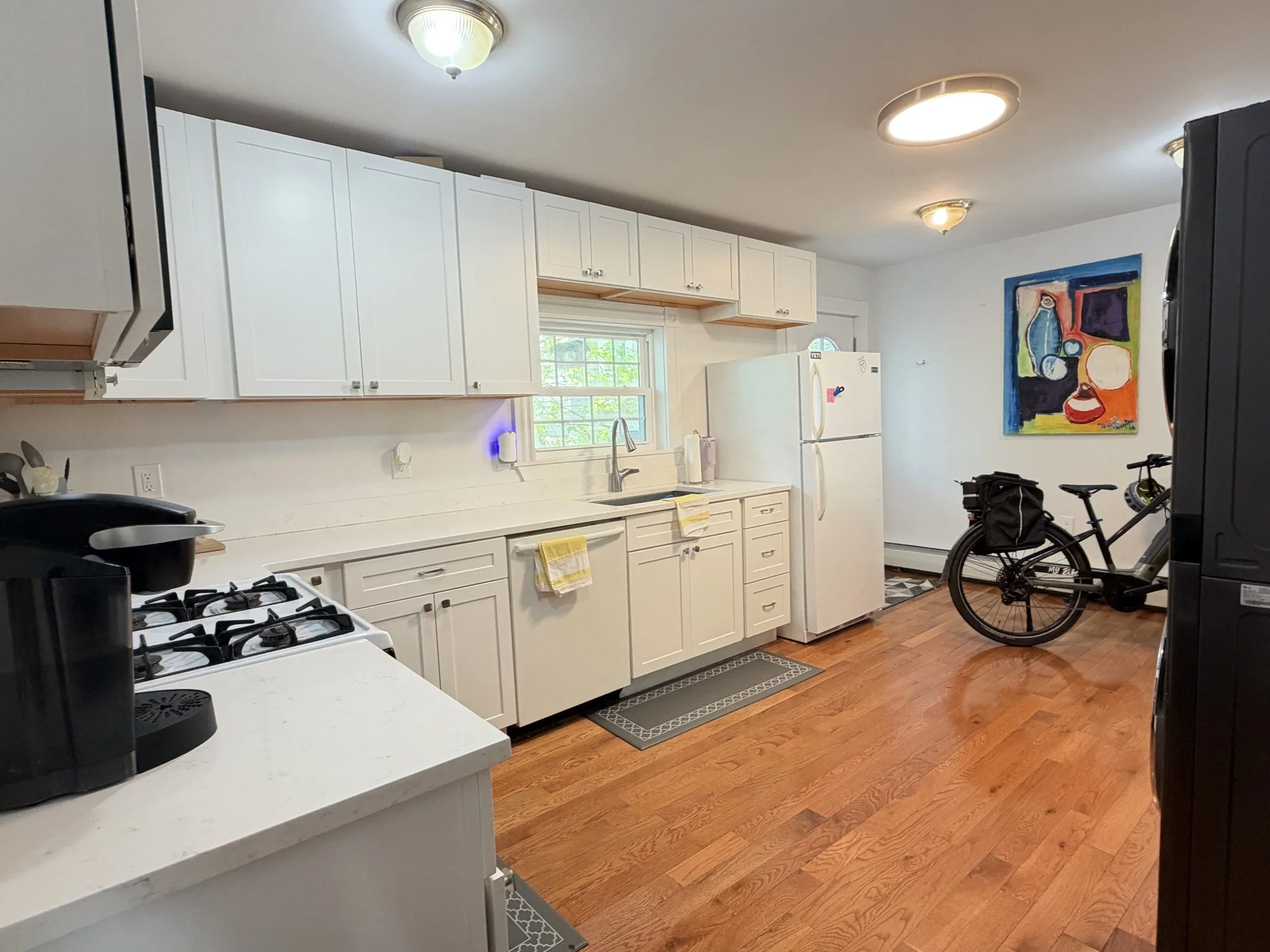 3 bed, 1 bath apartment for rent at 37 Charnwood Rd Unit 37, Porter Square — photo 14 of 15
