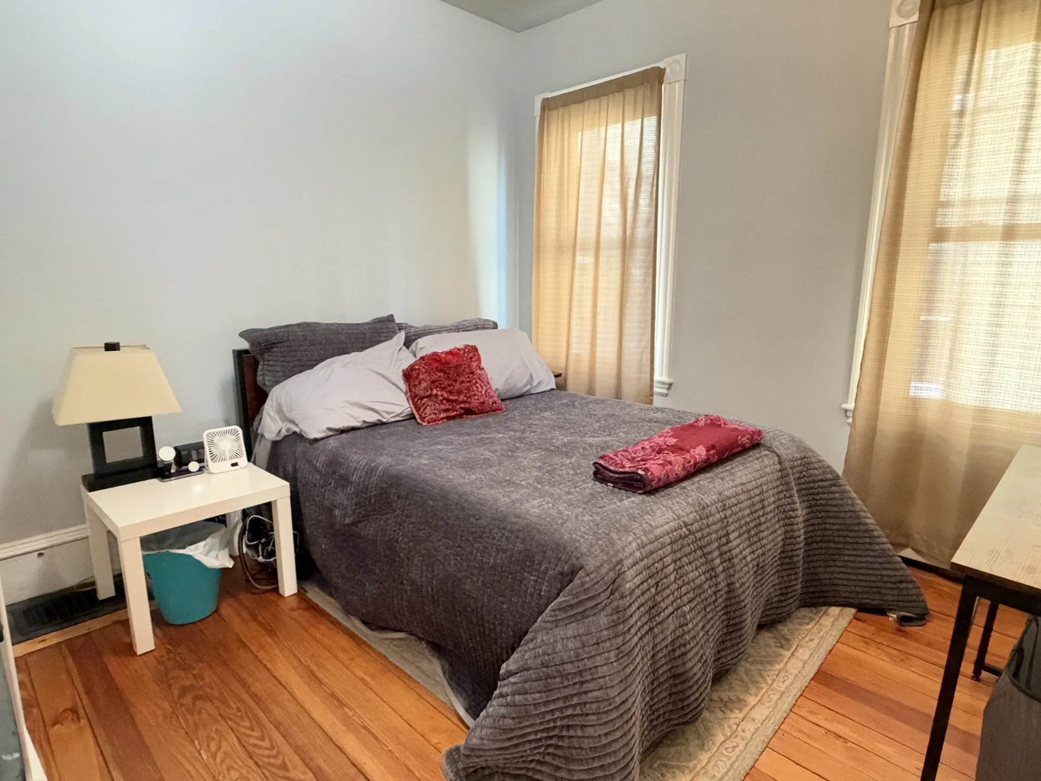 3 bed, 1 bath apartment for rent at 37 Charnwood Rd Unit 37, Porter Square — photo 6 of 15