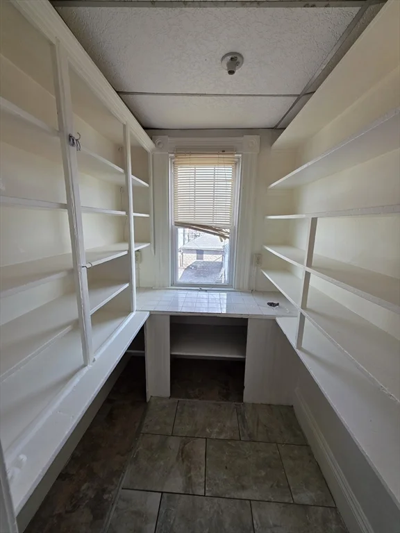 2 bed, 1 bath apartment for rent at 37 Chase Ave Unit 2nd Floor, Springfield — photo 5 of 8