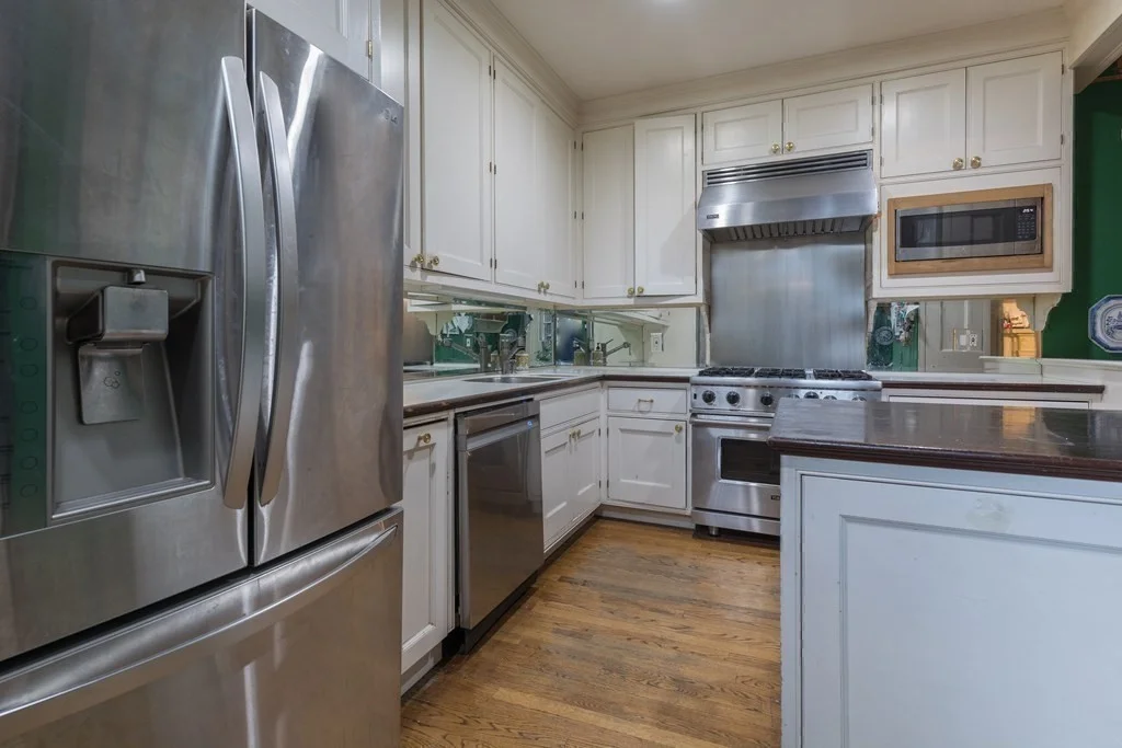 5 bed, 4+ bath apartment for rent at 37 Chestnut St, Beacon Hill — photo 16 of 24