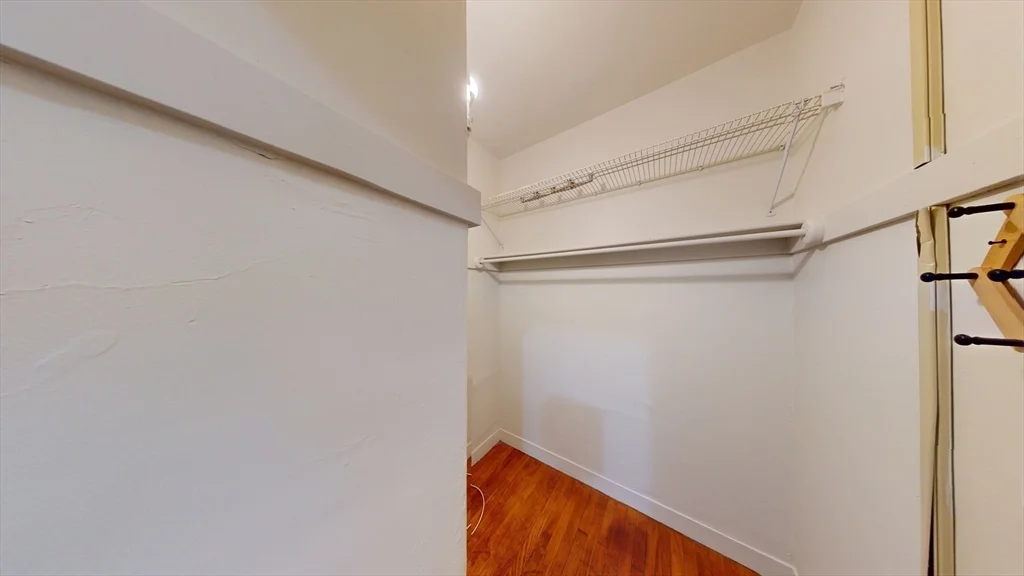 2 bed, 1 bath apartment for rent at 37 Claflin Rd Unit 1, Aspinwall Hill — photo 5 of 13