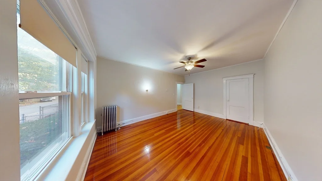2 bed, 1 bath apartment for rent at 37 Claflin Rd Unit 1, Aspinwall Hill — photo 4 of 13