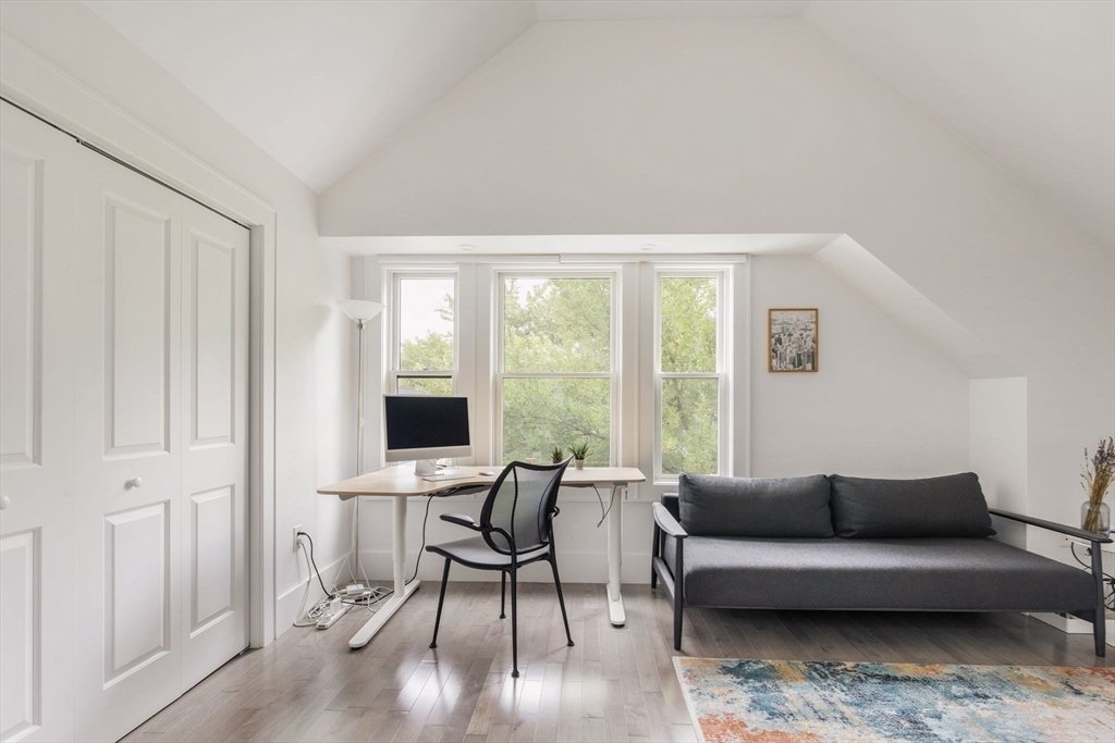 4 bed, 3 bath apartment for rent at 37 Claremon St Unit 37, Davis Square — photo 17 of 31