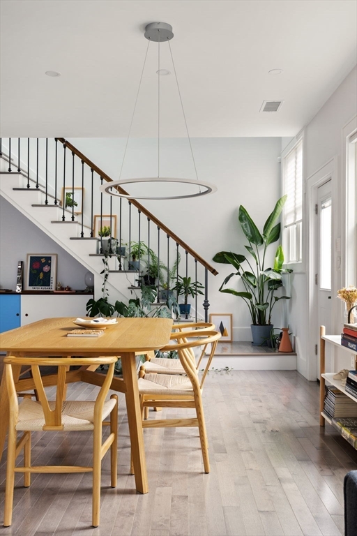 4 bed, 3 bath apartment for rent at 37 Claremon St Unit 37, Davis Square — photo 3 of 31