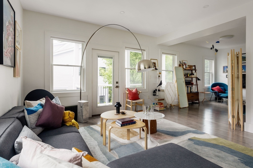 4 bed, 3 bath apartment for rent at 37 Claremon St Unit 37, Davis Square — photo 8 of 31