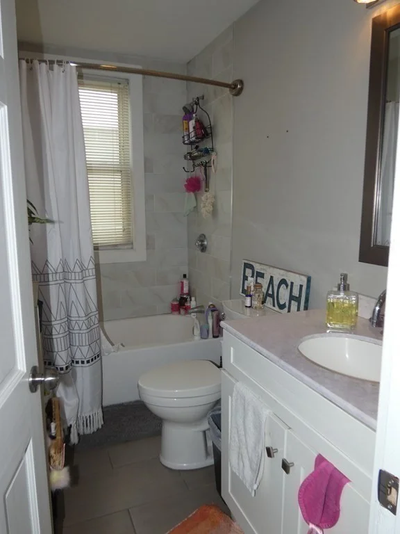 4 bed, 1 bath apartment for rent at 37 Condor St Unit 3, East Boston — photo 15 of 18