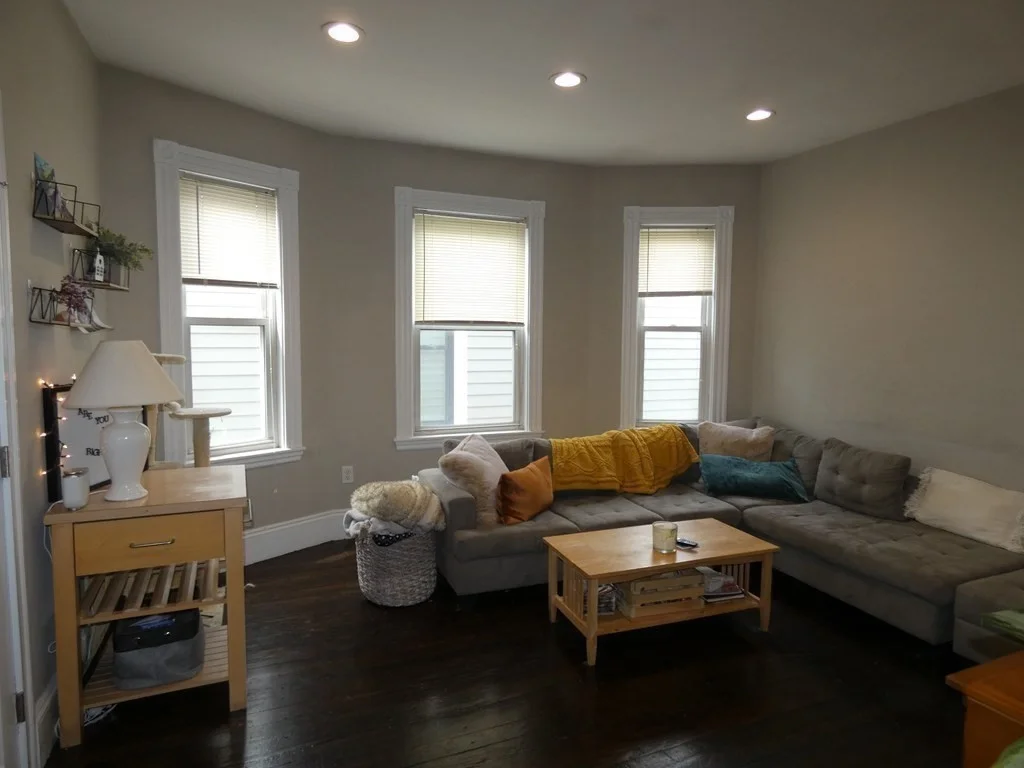 4 bed, 1 bath apartment for rent at 37 Condor St Unit 3, East Boston — photo 5 of 18