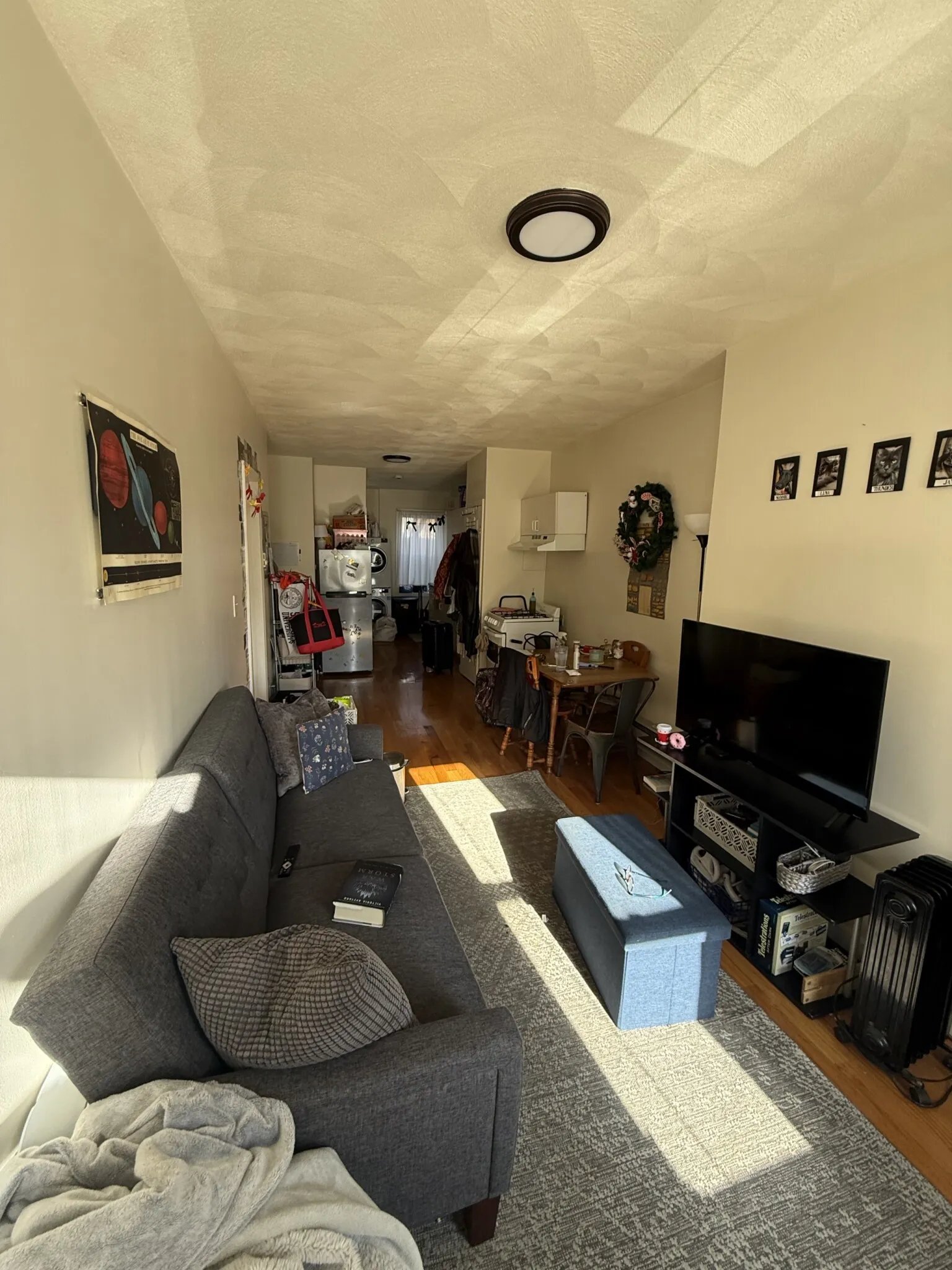 2 bed, 1 bath apartment for rent at 37 Cooper St Unit 3, North End — photo 2 of 12