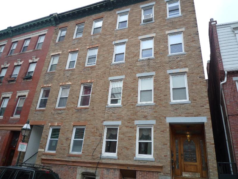 1 bed, 1 bath apartment for rent at 37 Cooper St Unit 4A, North End — photo 5 of 5