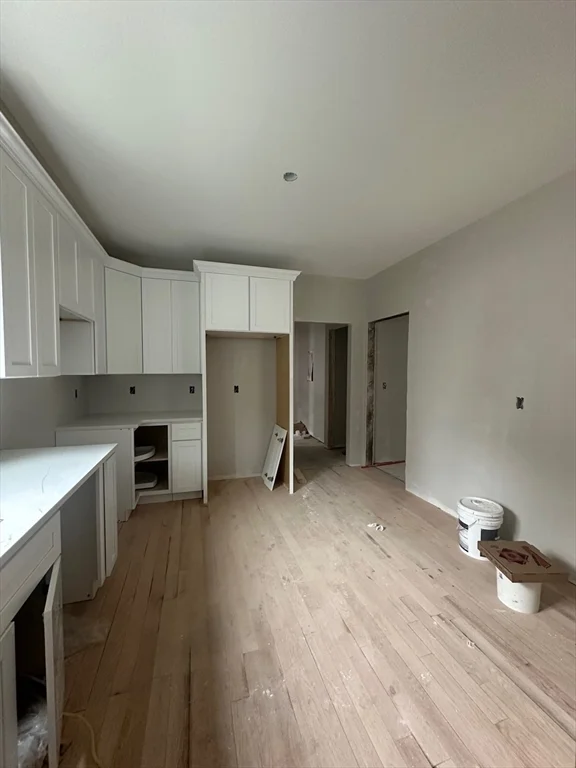 4 bed, 2 bath apartment for rent at 37 Crescent Ave Unit 3, Boston — photo 5 of 20