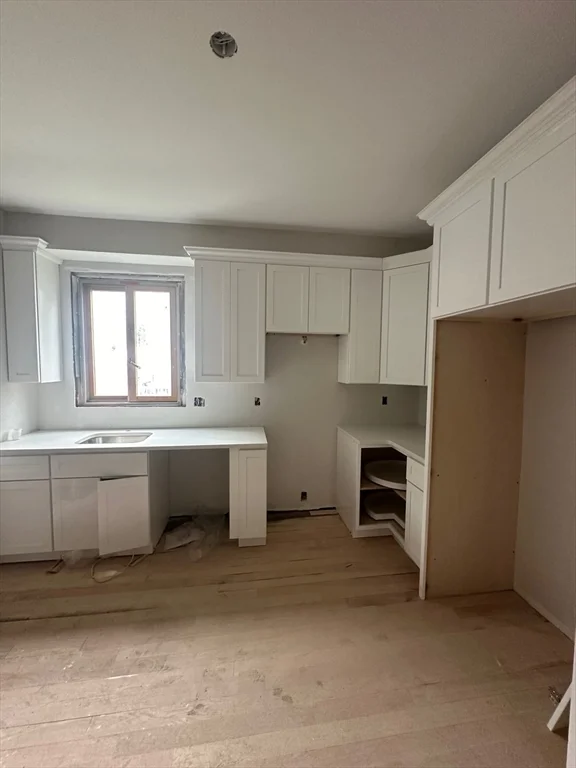4 bed, 2 bath apartment for rent at 37 Crescent Ave Unit 3, Boston — photo 8 of 20