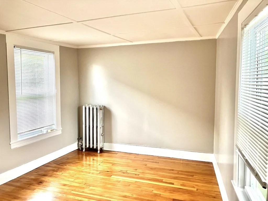 2 bed, 1 bath apartment for rent at 37 Crescent St Unit 37, Swampscott — photo 10 of 16
