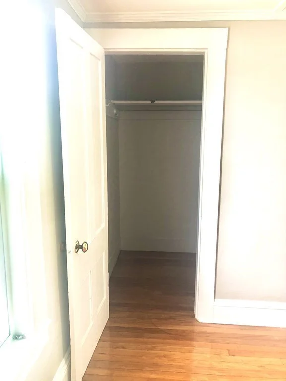 2 bed, 1 bath apartment for rent at 37 Crescent Unit 1, Swampscott — photo 14 of 29
