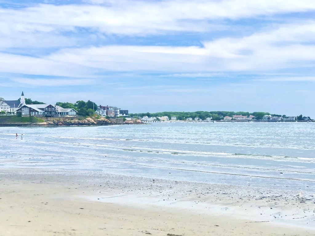 2 bed, 1 bath apartment for rent at 37 Crescent Unit 1, Swampscott — photo 26 of 29
