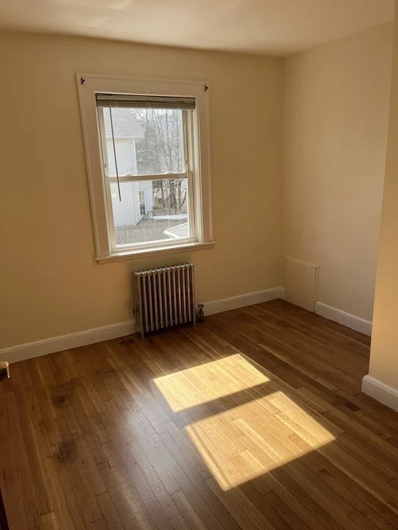 2 bed, 1 bath apartment for rent at 37 Cushing St Unit 1, Quincy — photo 8 of 9