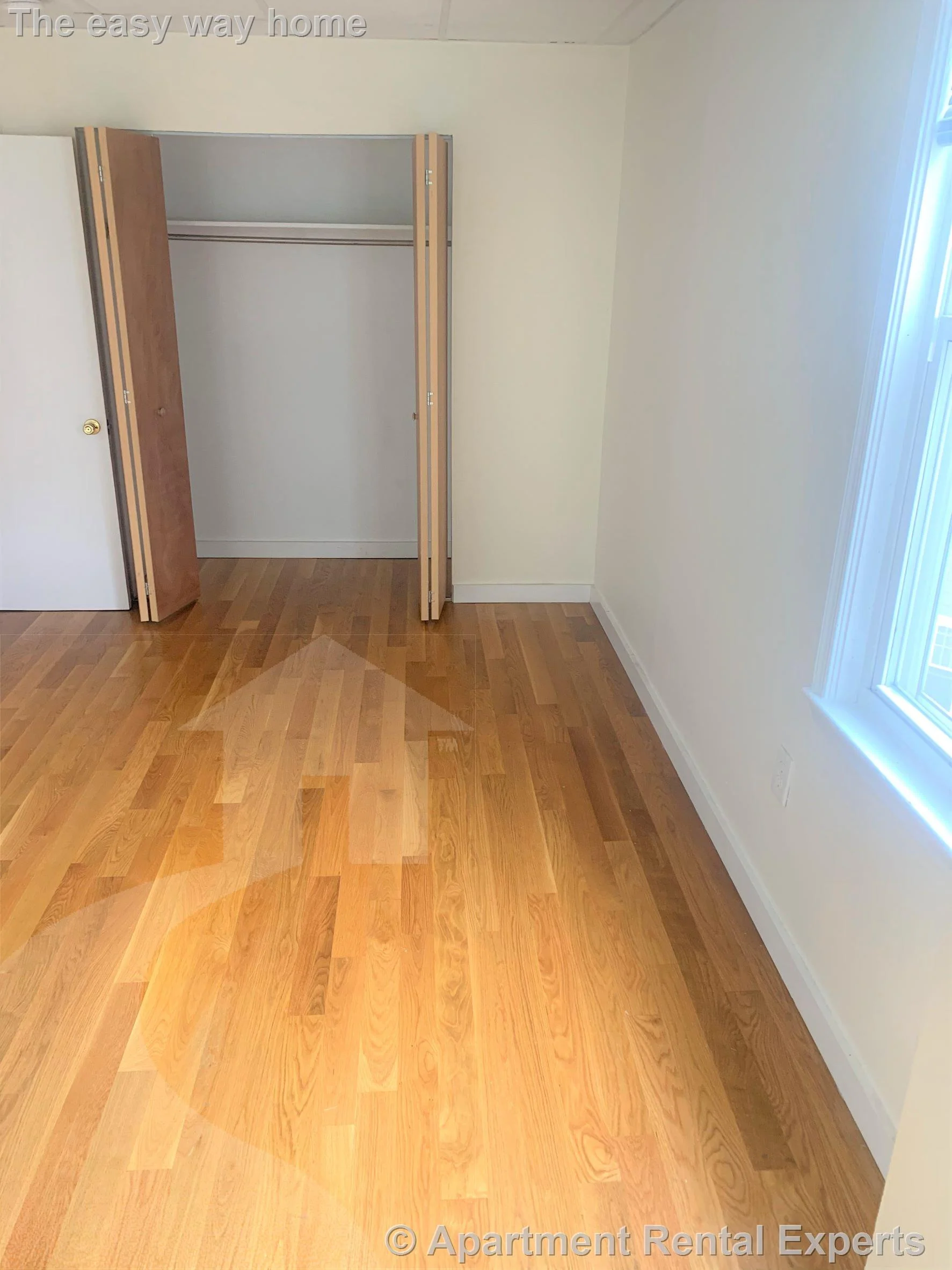 2 bed, 1 bath apartment for rent at 37 Davis Sq Unit 2, Davis Square — photo 4 of 8