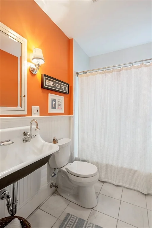 3 bed, 1 bath apartment for rent at 37 Dimick St Unit 1, Union Square — photo 10 of 17