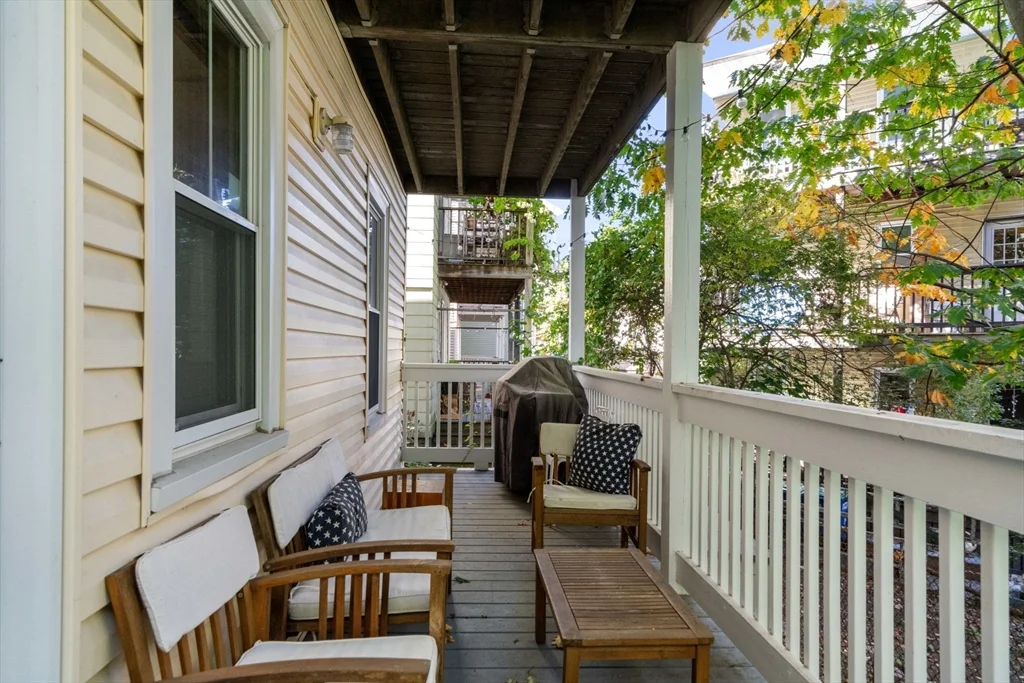 3 bed, 1 bath apartment for rent at 37 Dimick St Unit 1, Union Square — photo 13 of 17