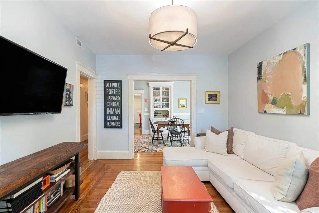 3 bed, 1 bath apartment for rent at 37 Dimick St Unit 1, Union Square — photo 3 of 17