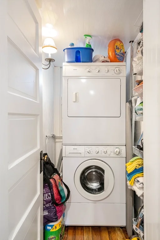 3 bed, 1 bath apartment for rent at 37 Dimick St Unit 1, Union Square — photo 8 of 17