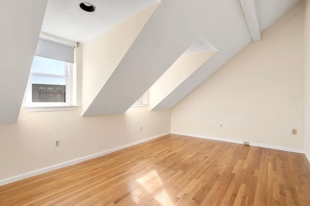 2 bed, 1 bath apartment for rent at 37 Essex St Unit 2, Charlestown — photo 9 of 15