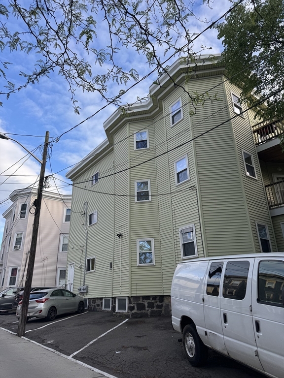 Studio bed, 1 bath apartment for rent at 37 Fairmont St Unit 1, Malden — photo 2 of 10