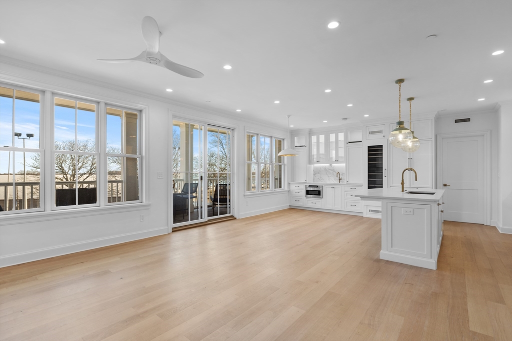 2 bed, 2 bath apartment for rent at 37 Farragut Rd Unit 6, South Boston — photo 15 of 24