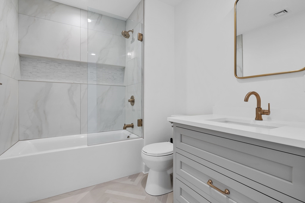 2 bed, 2 bath apartment for rent at 37 Farragut Rd Unit 6, South Boston — photo 17 of 24