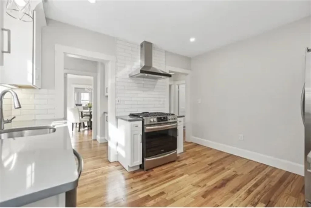 2 bed, 1 bath apartment for rent at 37 Gallivan Blvd Unit 37, Mattapan — photo 12 of 19