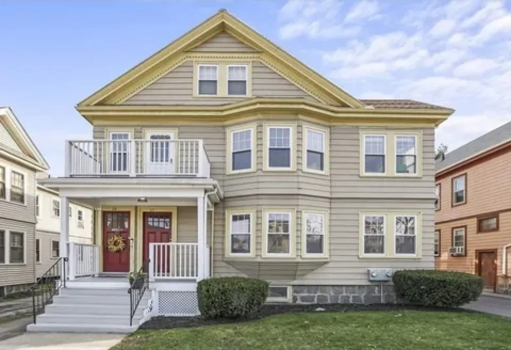 2 bed, 1 bath apartment for rent at 37 Gallivan Blvd Unit 37, Mattapan — photo 1 of 19