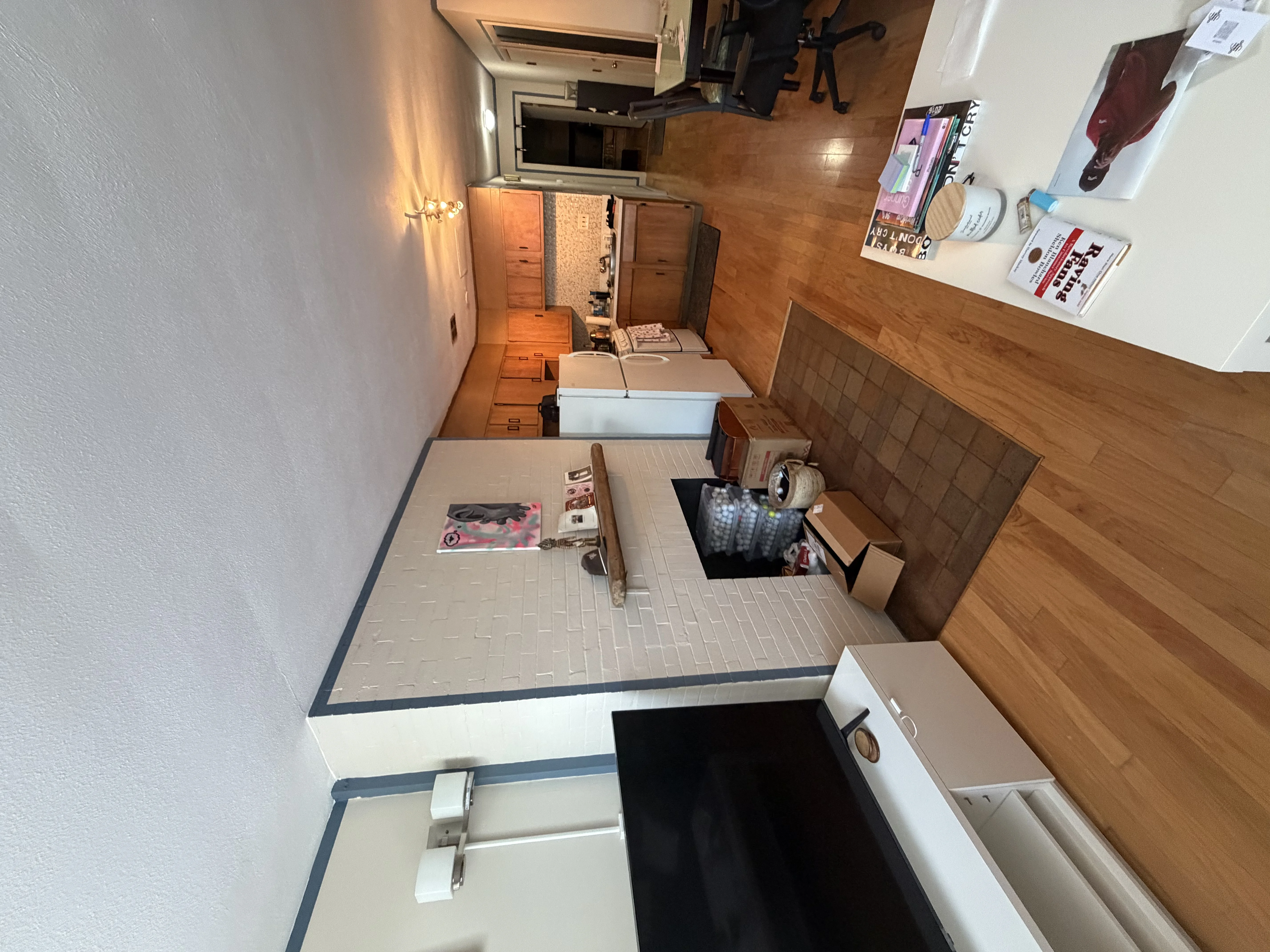 1 bed, 1 bath apartment for rent at 37 Garrison Rd Unit A, Washington Square — photo 2 of 6