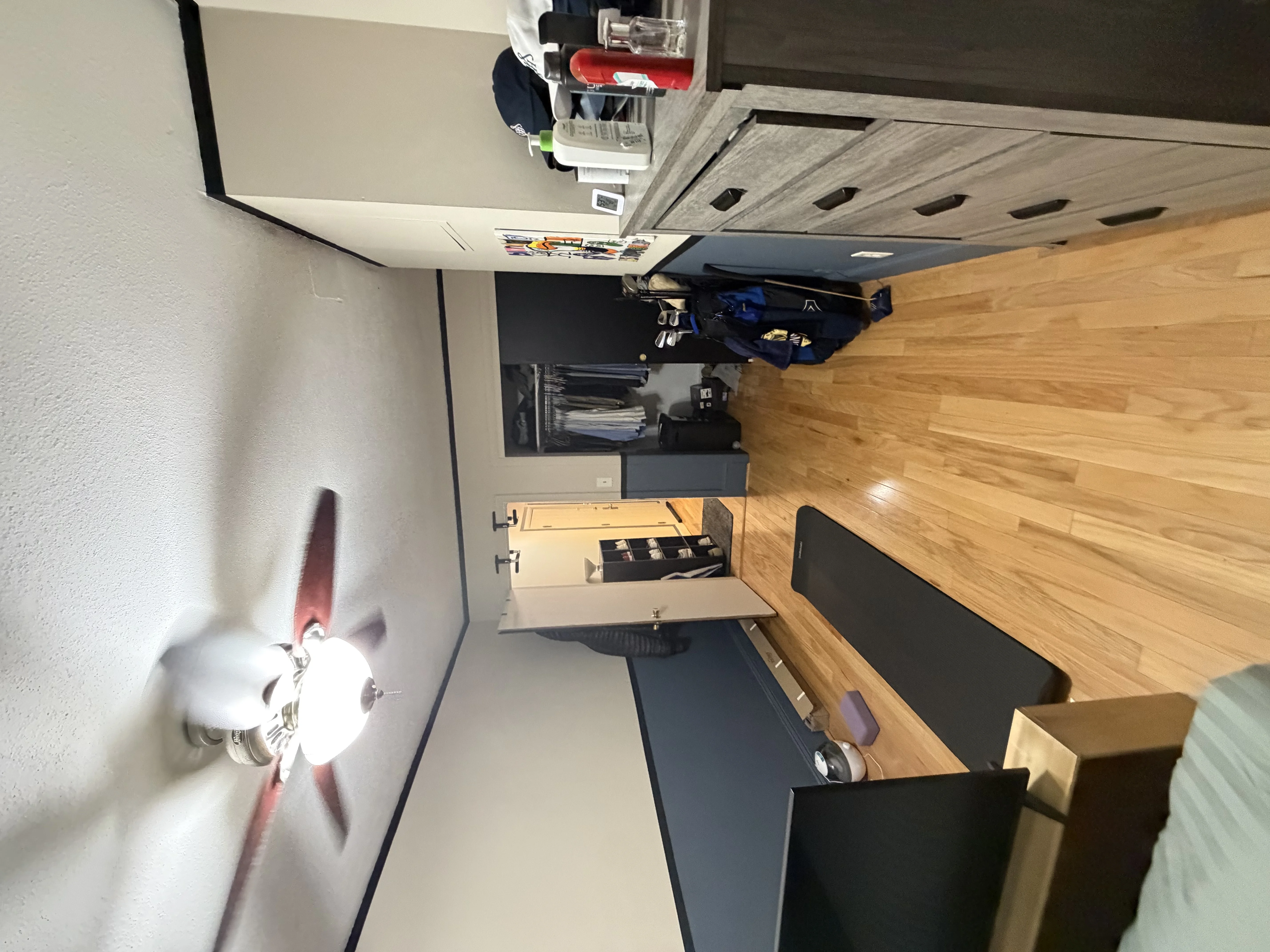 1 bed, 1 bath apartment for rent at 37 Garrison Rd Unit A, Washington Square — photo 5 of 6