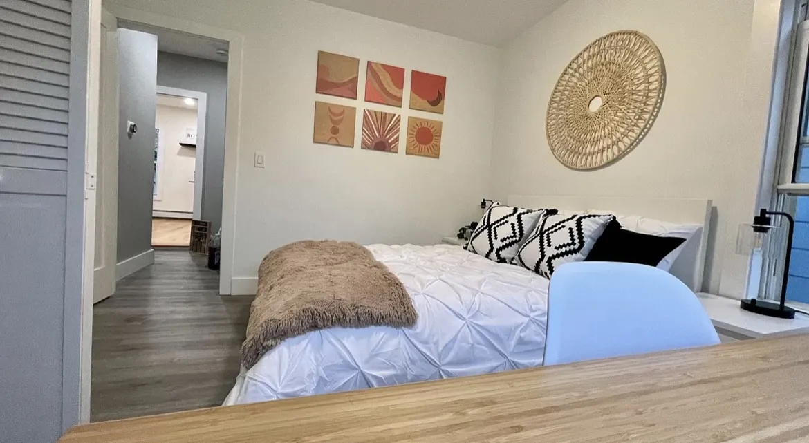 3 bed, 1 bath apartment for rent at 37 Gilman Ter Unit 2, Winter Hill — photo 17 of 27