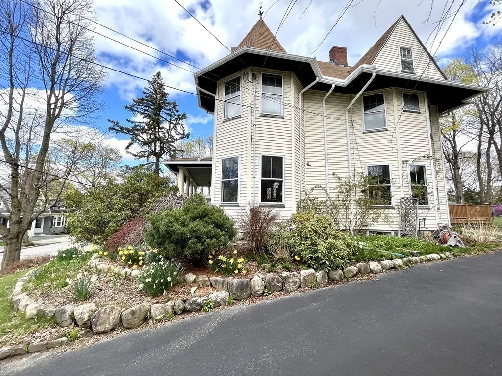 4 bed, 2 bath apartment for rent at 37 Gleason St, West Medford — photo 26 of 28